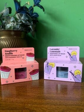 NWOT Global Beauty Care 2pc Lip Mask Set